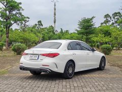 Mercedes-Benz C-Class C 200 L Sport Edition - ფოტო 4
