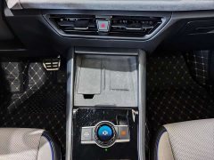 Volkswagen Taos L 380TSI AWD Luxury Easy Package - ფოტო 10