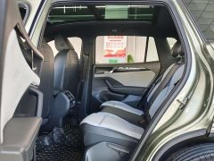 Volkswagen Taos L 380TSI AWD Luxury Easy Package - ფოტო 7