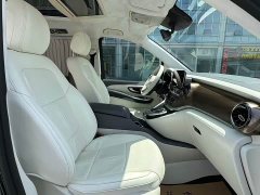 Mercedes-Benz V-Class 2021 V 260 L Long Wheelbase Luxury Edition - ფოტო 13