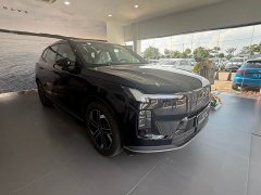 Volvo XC70 Plug-in Hybrid AWD Extended Range Core - ფოტო 2
