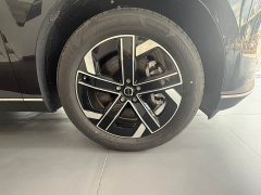 Volvo XC70 Plug-in Hybrid AWD Extended Range Core - ფოტო 9