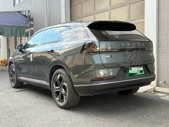 Volvo XC70 Plug-in Hybrid 2026 AWD Extended Range Core - ფოტო 4