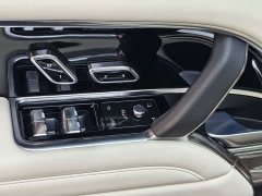 Land Rover Range Rover 3.0 L6 400PS Genesis Extended Edition - ფოტო 14