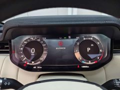 Land Rover Range Rover 3.0 L6 400PS Genesis Extended Edition - ფოტო 19