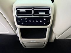 Li Auto L6 Pro - ფოტო 10