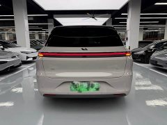 Li Auto L6 Pro - ფოტო 14