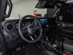 Jeep Wrangler 2024 2.0T Canadian Spec - ფოტო 14