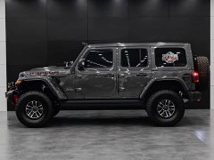 Jeep Wrangler 2024 2.0T Canadian Spec - ფოტო 5