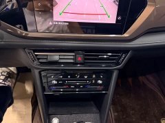 Volkswagen Touareg 280TSI FWD Luxury Edition - ფოტო 9