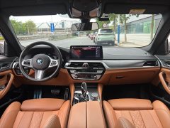 BMW 5 Series (Imported) 525i M Sport Package - ფოტო 4