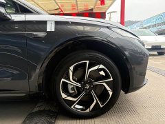 Feifan Fivan R7 Rear-Wheel Drive Screen Master Edition - ფოტო 2