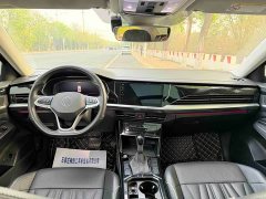Volkswagen Passat 330TSI Luxury - ფოტო 8