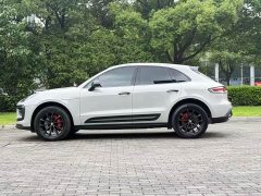 Porsche 2022 Macan 2.0T - ფოტო 3