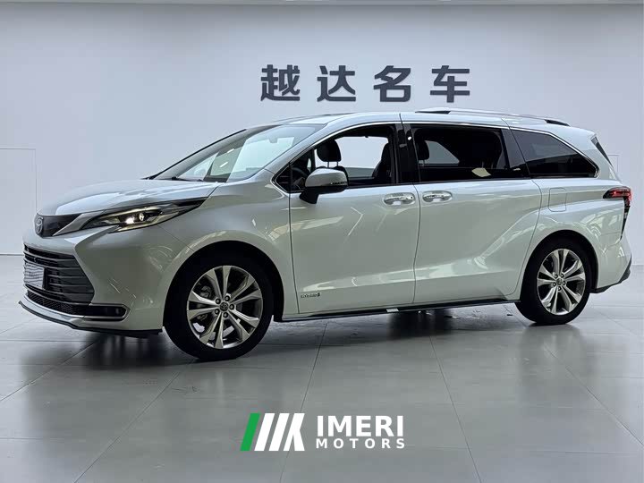 Toyota Sienna 2.5L Hybrid Premium Edition