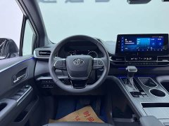 Toyota Sienna 2023 2.5L Hybrid Premium Edition - ფოტო 16