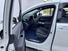 Toyota Sienna 2023 2.5L Hybrid Premium Edition - ფოტო 7
