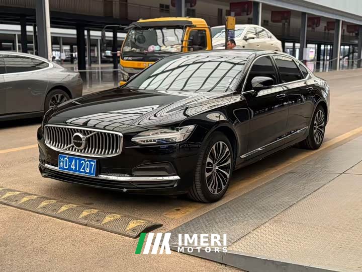 Volvo S90 B5 Intelligent Luxury Edition - ავტომობილი ჩინეთიდან