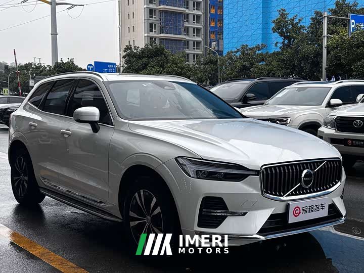 Volvo XC60 B5 AWD Smart Luxury Edition - ავტომობილი ჩინეთიდან