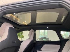 Volvo XC70 Plug-in Hybrid AWD Extended Range Core - ფოტო 11