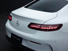 Mercedes-Benz E-Class (Imported) E 260 Coupe - ფოტო 17