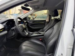 SAIC MG i5 2021 1.5L CVT Platinum Edition - ფოტო 4