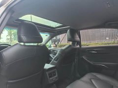 Toyota Avalon 2.0L XLE Premium Edition - ფოტო 13