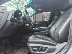 Toyota Avalon 2.0L XLE Premium Edition - ფოტო 5