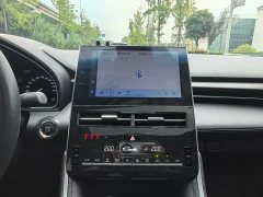 Toyota Avalon 2.0L XLE Premium Edition - ფოტო 8