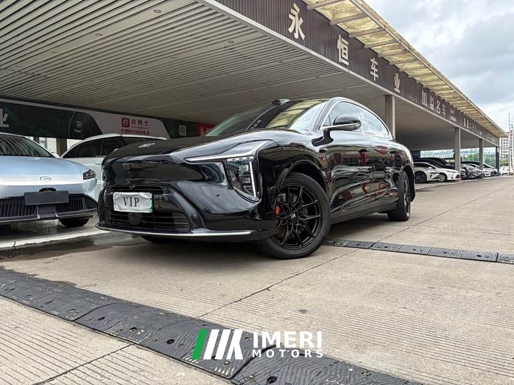 IM Motors Zhiji LS6 Extended Range 66 Max - ავტომობილი ჩინეთიდან