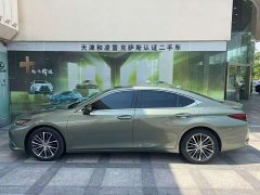 Lexus ES 300h Premium Edition - ფოტო 3