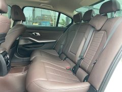 BMW 3 Series 325Li M Sport Package - ფოტო 9