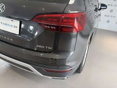 Volkswagen Taos 2020 280TSI FWD Comfort Smart Connected Edition - ფოტო 11