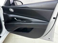 Hyundai Elantra 1.5L CVT GLX Elite - ფოტო 19