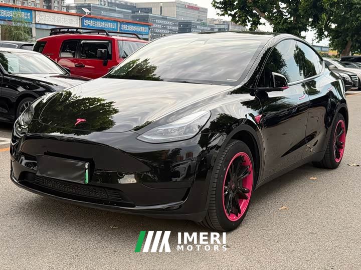 Tesla Model Y Facelift Rear-Wheel Drive