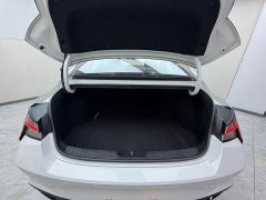 Hyundai Elantra 1.5L CVT 20th Anniversary Edition - ფოტო 19