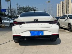 Hyundai Elantra 2021 1.5L CVT Luxury - ფოტო 14