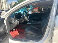 Hyundai Elantra 2021 1.5L CVT Luxury - ფოტო 4