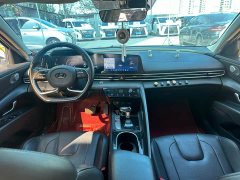 Hyundai Elantra 2021 1.5L CVT Luxury - ფოტო 6
