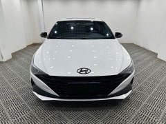 Hyundai Elantra 2022 1.5L CVT 20th Anniversary Edition - ფოტო 2