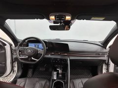 Hyundai Elantra 2022 1.5L CVT 20th Anniversary Edition - ფოტო 5