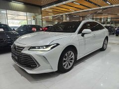 Toyota Avalon 2.0L Premium Edition - ფოტო 1
