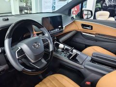 Toyota Gravia 2.5L Hybrid Respect MAX AWD Edition - ფოტო 4