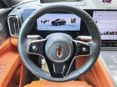 AITO M9 Extended Range Max 42kWh 6-Seater - ფოტო 14