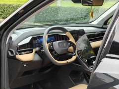 Geely Boyue L 2.0TD DCT Luxury - ფოტო 9