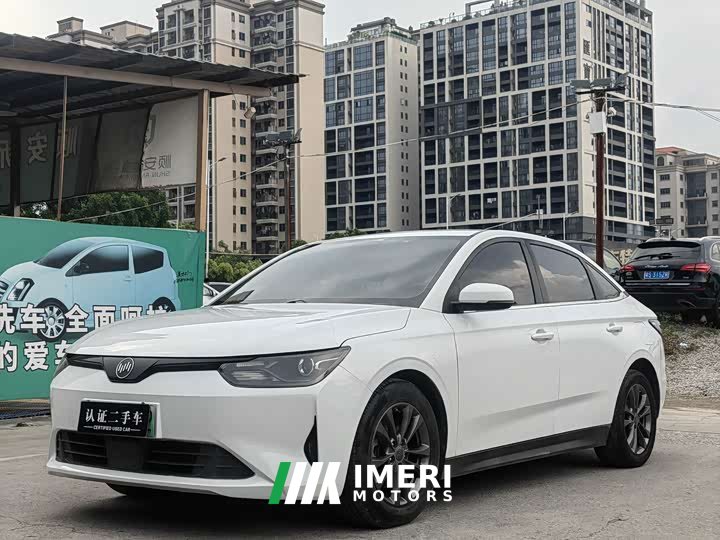 Weltmeister WM Motor E.5 500 Instant Travel Edition - ავტომობილი ჩინეთიდან