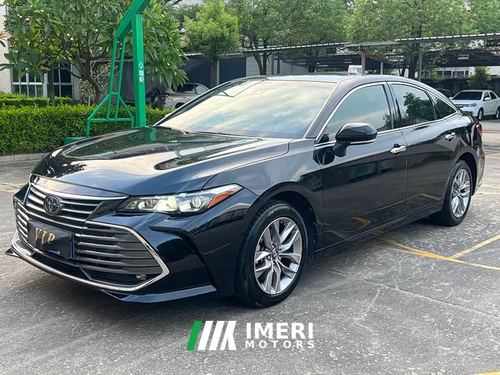 Toyota Avalon 2.0L Luxury China VI