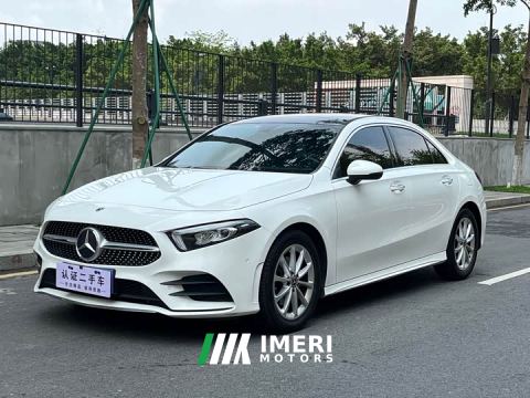 2022 Mercedes-Benz A-Class A 200 L Sport Sedan Fashion Edition