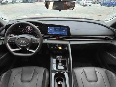 Hyundai Elantra 1.5L CVT Luxury - ფოტო 11