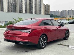 Hyundai Elantra 1.5L CVT Luxury - ფოტო 6
